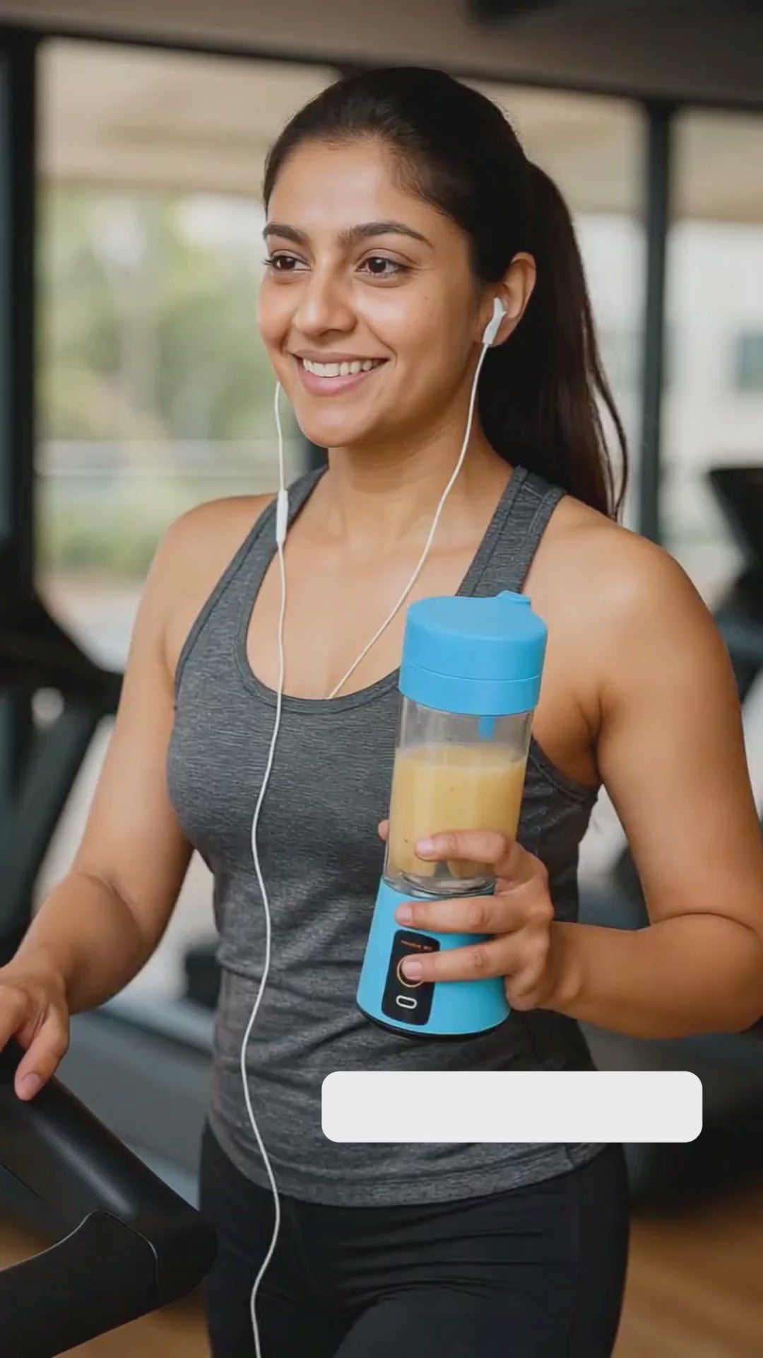 🔋 Portable 6-Blade USB Juicer Blender – Powerful Motor, Rechargeable & Compact