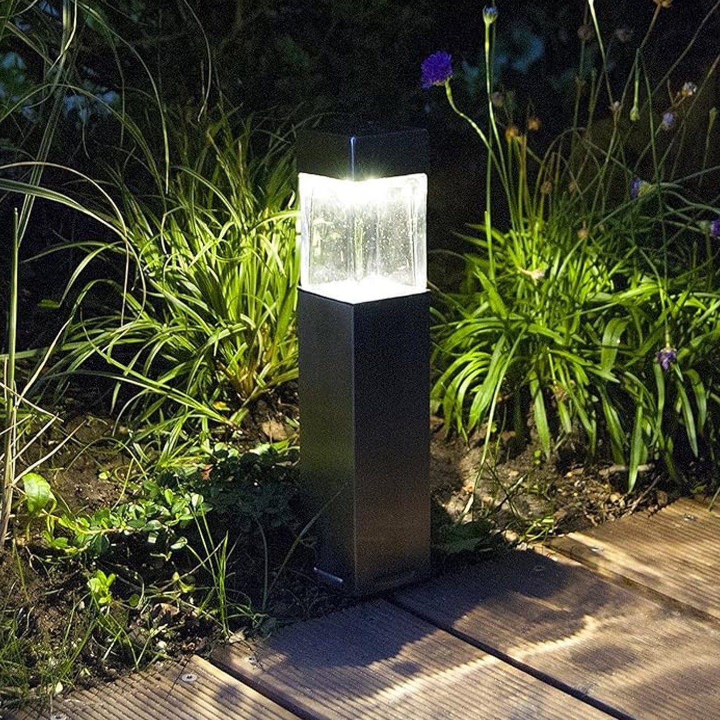 Wukusy Garden Big Garden Solar Light Outdoor Garden Park Driveway Light (1 Pc)
